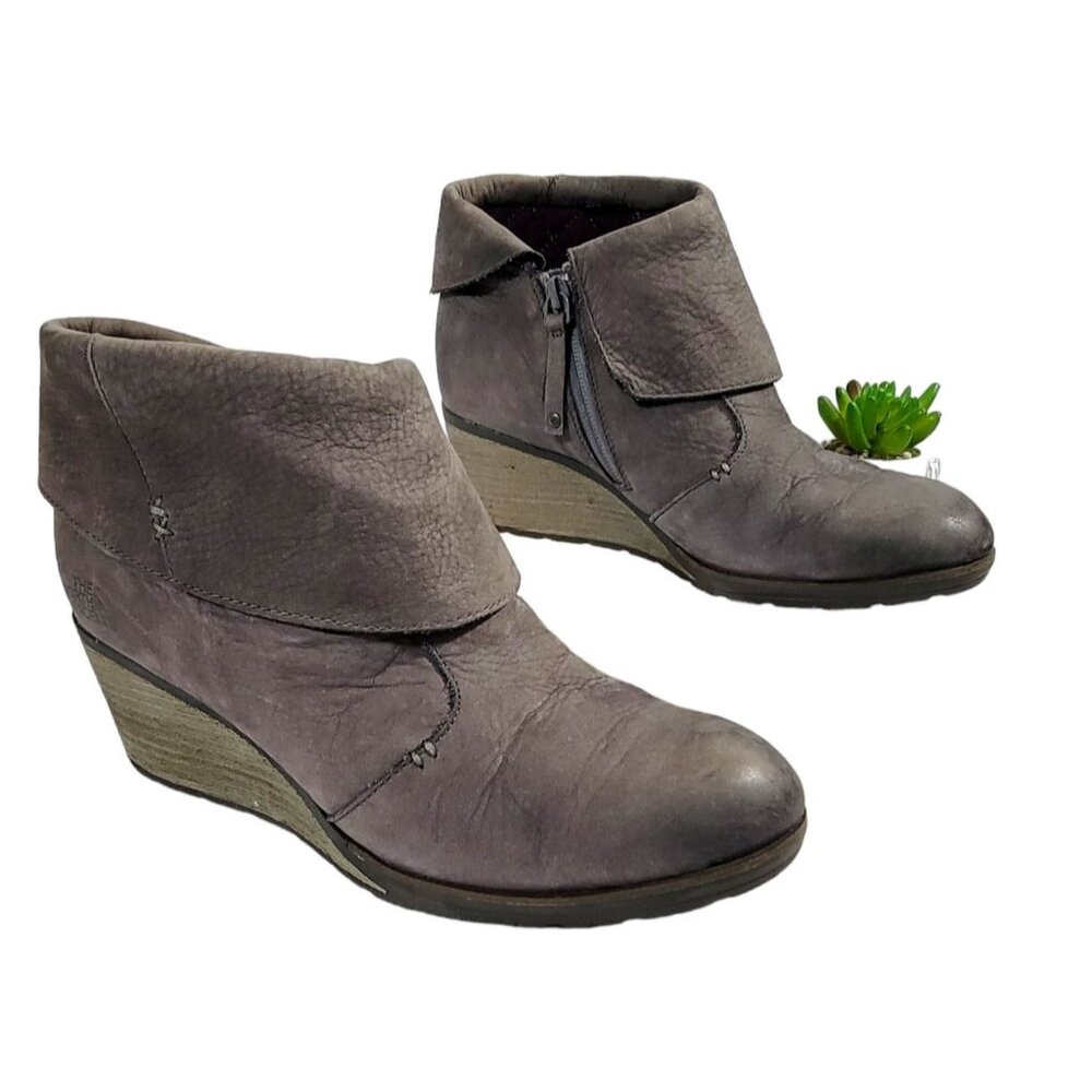 The North Face Womens Gray Bridgeton Ankle Wedge Boot Leather Side Zip Size 9